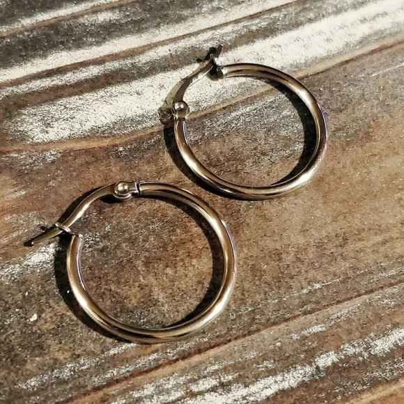 304 Stainless Steel Hoop Earrings 25mm - Picture 7 of 8